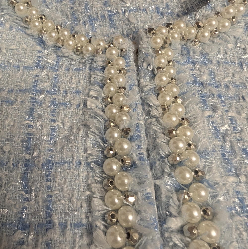 Pearl Embellished Ice BlueTweed Jacket NWOT Sz L Runs small See Pic Measurements - Picture 3 of 9
